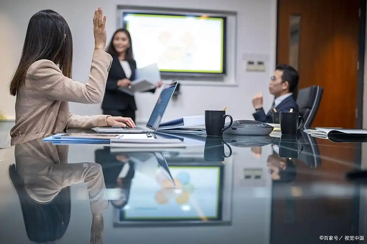 普通人能考记者证吗？2025政策大揭秘！满足这几点你也能持证上岗