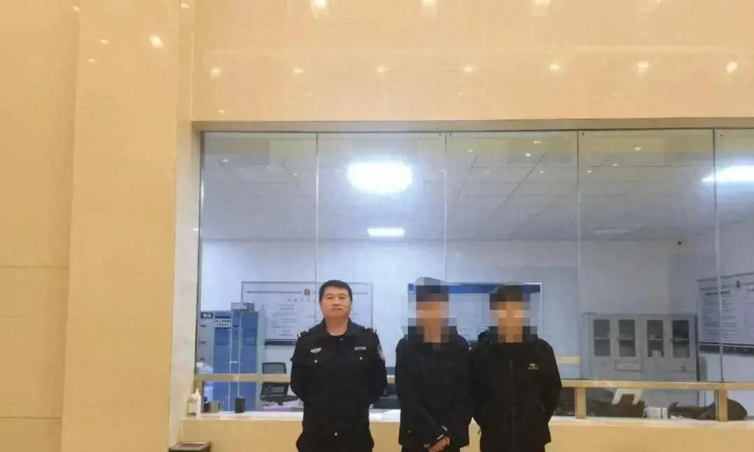 宾馆内9分钟淫秽直播观看量超两千,两男子被拘