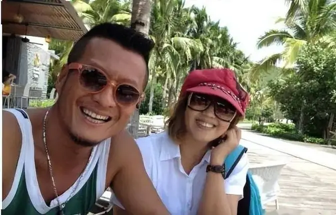 孙兴和前妻三度复合？61岁“老戏骨”的情感大戏，背后居然还有富婆成全！