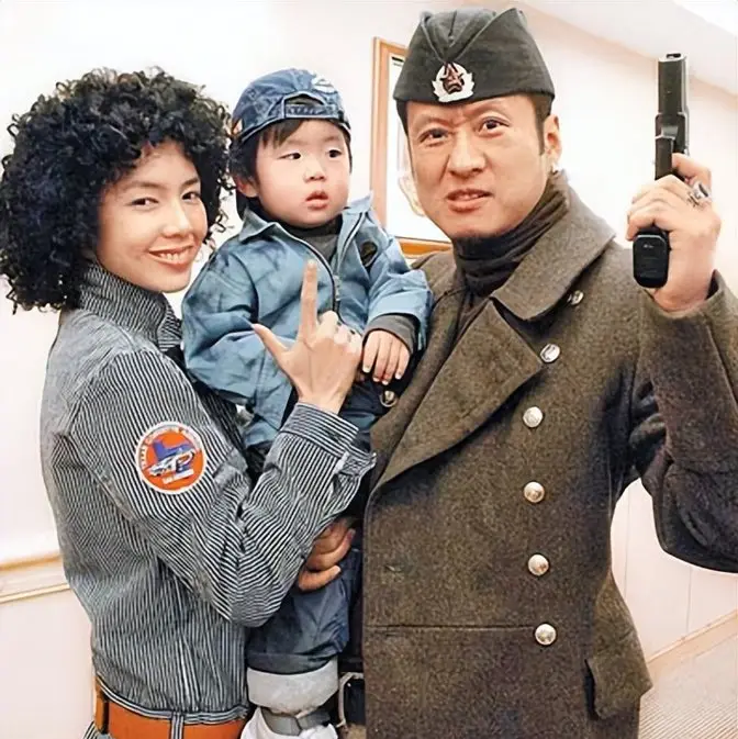 孙兴和前妻三度复合？61岁“老戏骨”的情感大戏，背后居然还有富婆成全！