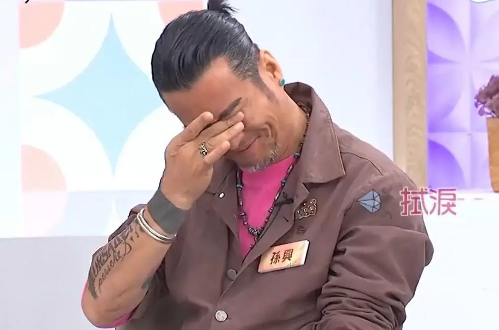 一婚娶女作家，二婚娶选美冠军，后出轨舞蹈演员，如今咋混成这了