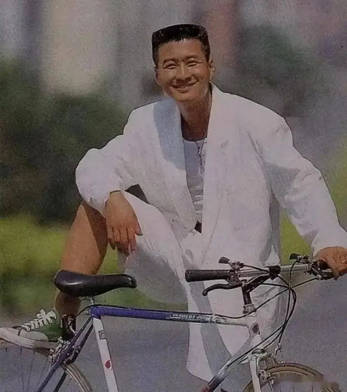 一婚娶女作家，二婚娶选美冠军，后出轨舞蹈演员，如今咋混成这了