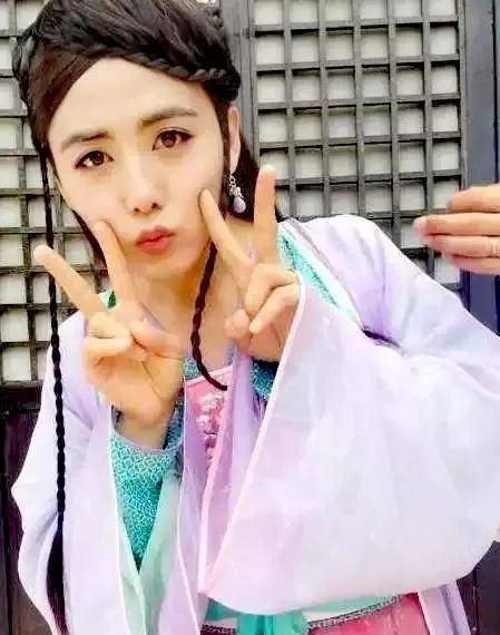 8位男星男生女相，有的越来越娇俏，有的成油腻大叔，长发遭人嫌