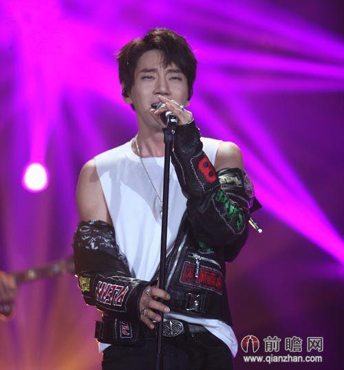 我是歌手第四季第十一期歌单排名直播地址 李克勤夺冠携李玟黄致列徐佳莹进总决赛