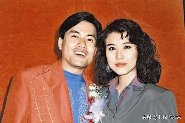 “夫凭妻贵”吕良伟：三婚娶贵州富婆一飞冲天，至少能少奋斗50年