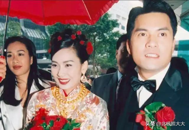 “夫凭妻贵”吕良伟：三婚娶贵州富婆一飞冲天，至少能少奋斗50年