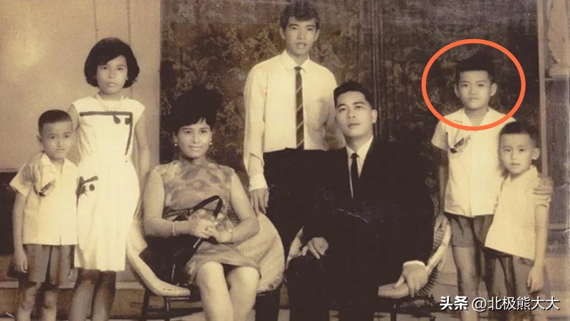 “夫凭妻贵”吕良伟：三婚娶贵州富婆一飞冲天，至少能少奋斗50年