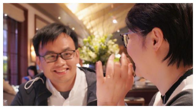 袁立：如果有一个儿子你希望他叫什么名字，梁太平：梁摩西