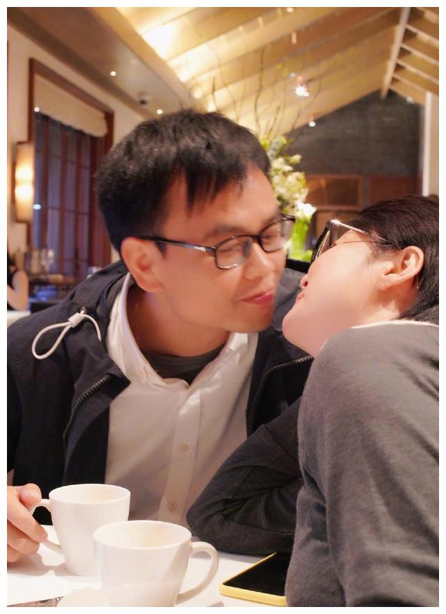 袁立：如果有一个儿子你希望他叫什么名字，梁太平：梁摩西