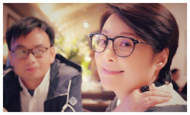 袁立：如果有一个儿子你希望他叫什么名字，梁太平：梁摩西