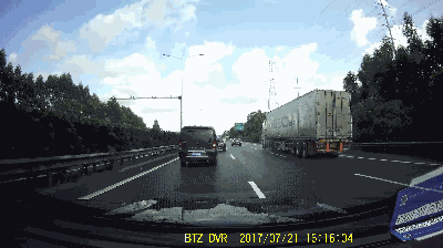 佛山司机小心！新碰瓷现身高速路，男子被强行转走万元！