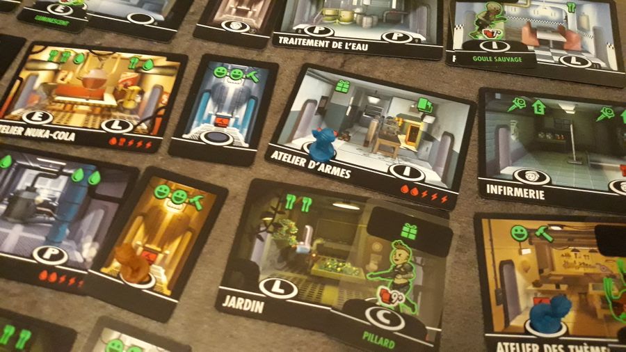 《辐射避难所》桌游版:连“生孩子”都神还原了,你还不来试一下