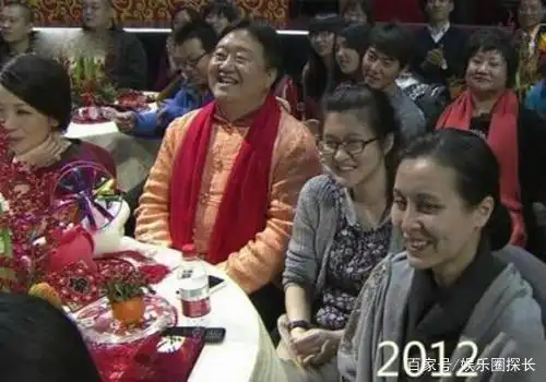 “春晚笑脸哥”今年拿到门票却没被央视镜头捕捉，他亲自道出原因