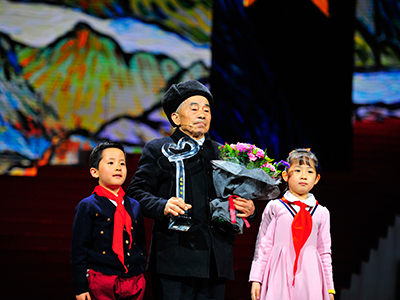 2017感动中国十大年度人物揭晓，谁温暖了你的2017？