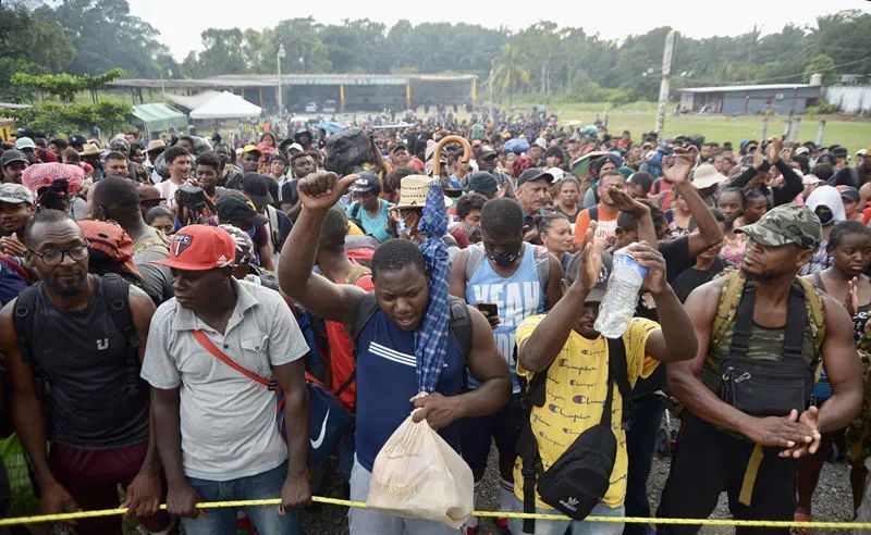 2021美国"民主灯塔"10大尴尬事件