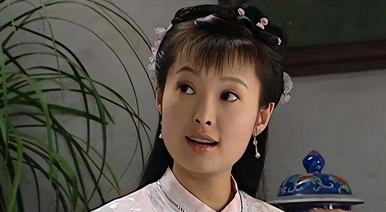 袁立与他同居12年，将美好的年华给了他，他却选择和张怡宁结婚