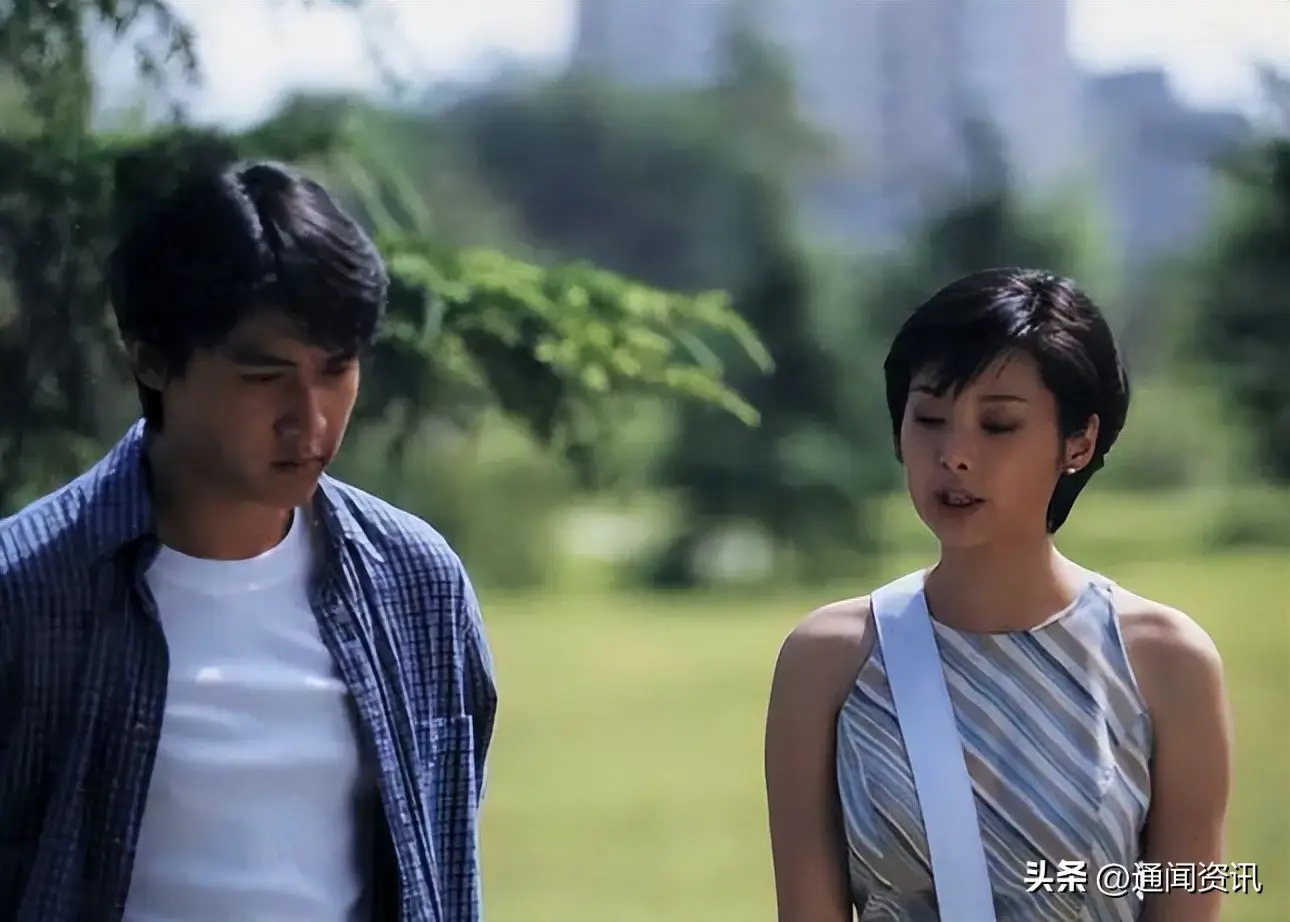 袁立的悲哀：与富豪同居12年不结婚，今3婚嫁诗人50岁无儿无女