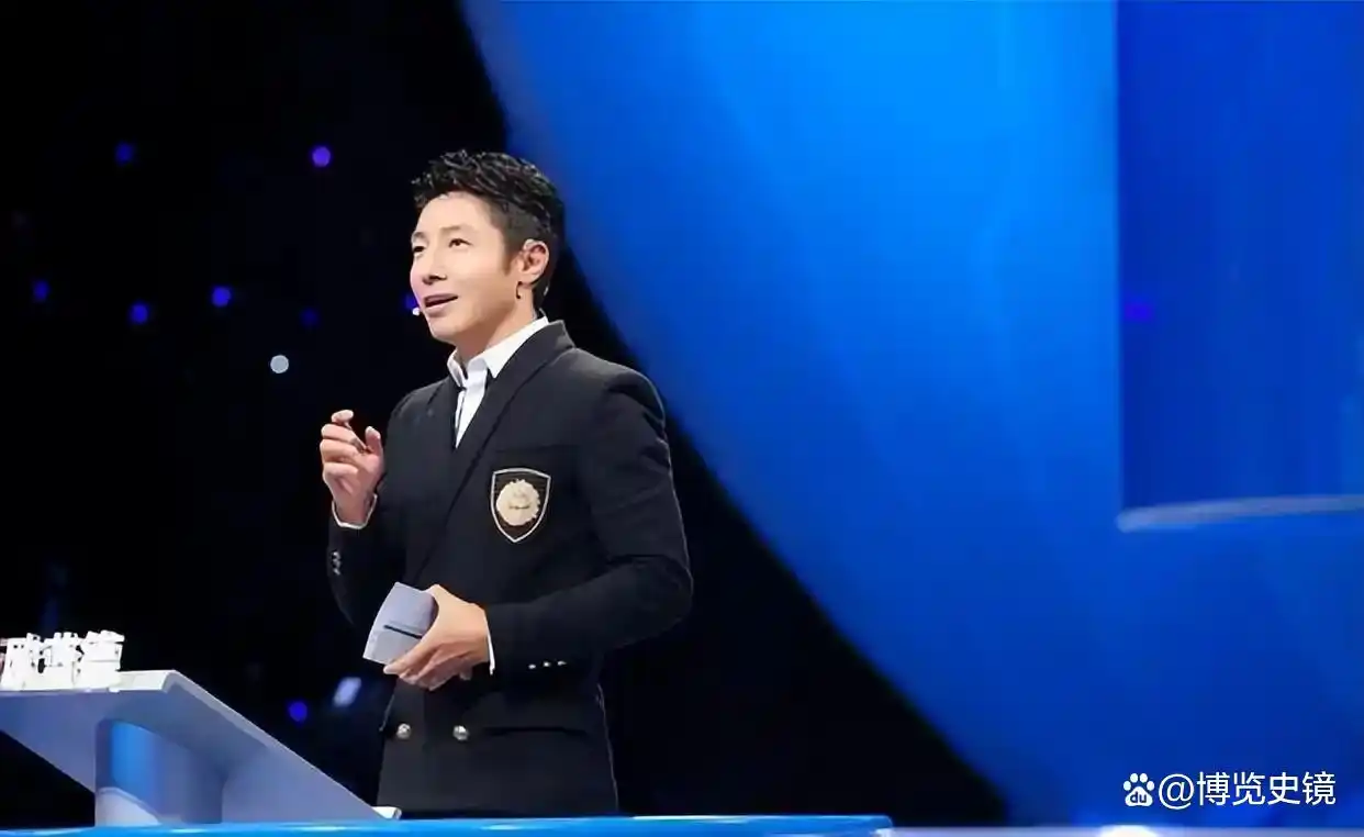 央视颜值天花板涂经纬,与撒贝宁同居 4 年转身嫁富商,今现状令人唏嘘