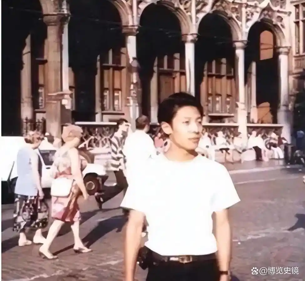 央视颜值天花板涂经纬,与撒贝宁同居 4 年转身嫁富商,今现状令人唏嘘
