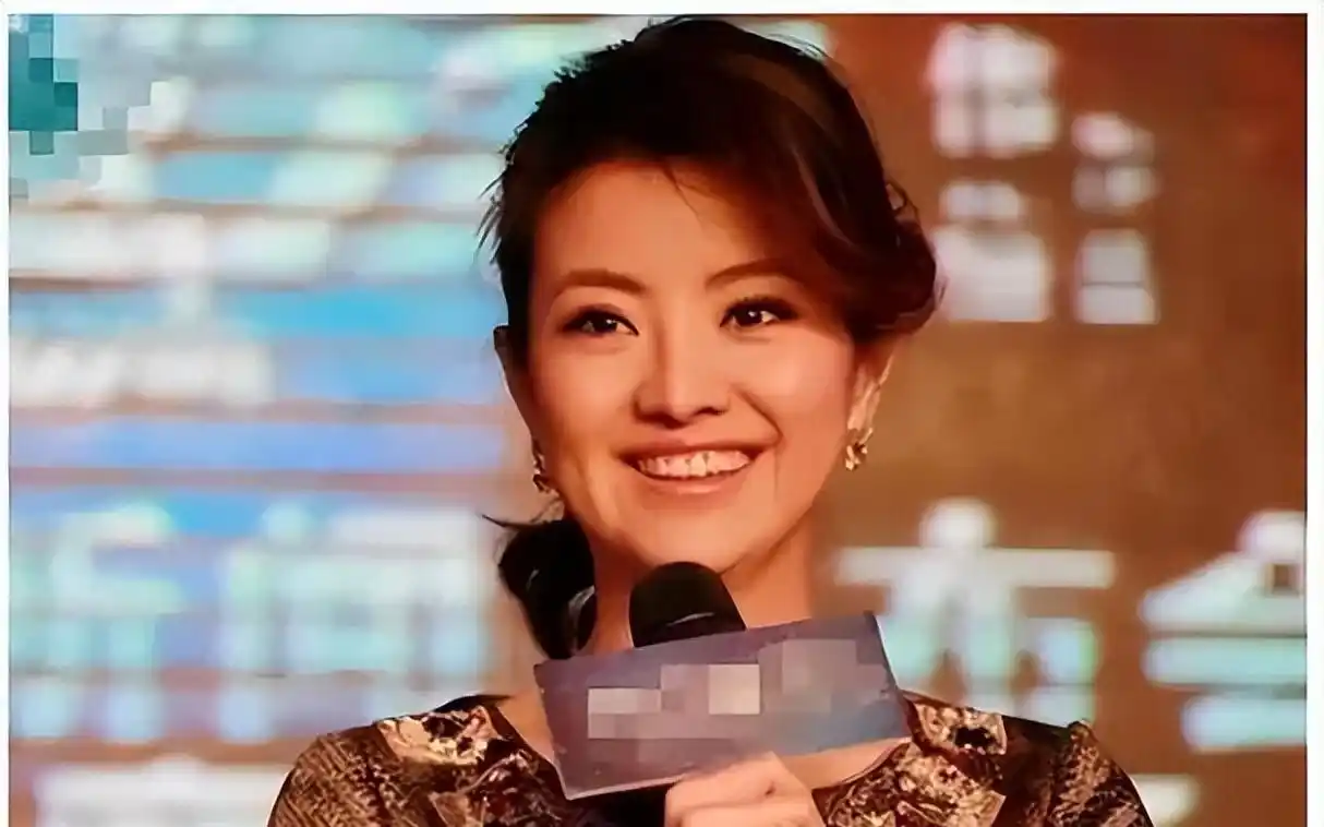这一次，爱情事业双丰收的撒贝宁，彻底撕开了涂经纬的尴尬处境