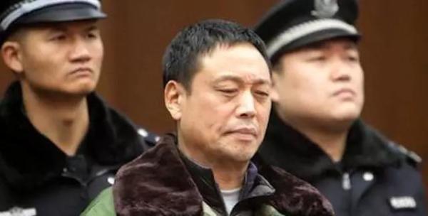 媒体揭秘检察机关如何打破郑州“房妹”案背后的攻守同盟