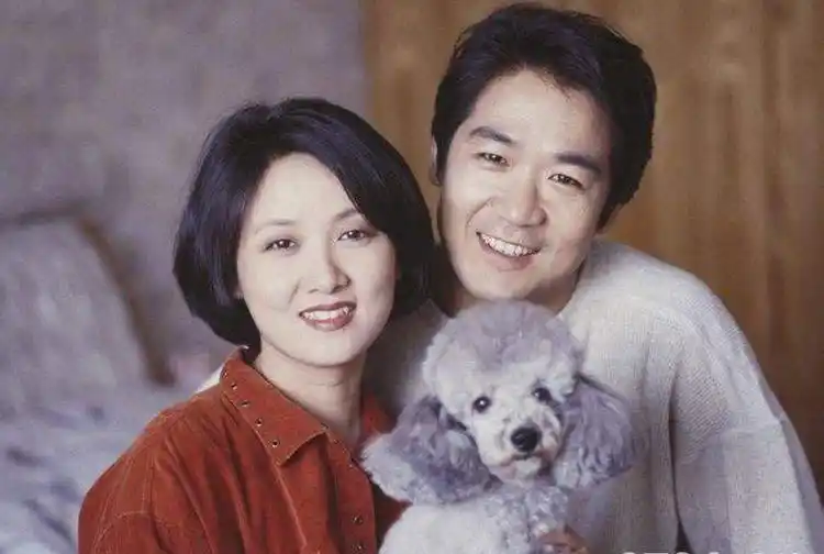 起底张国立和前妻罗秀春的那些年,那些事儿!