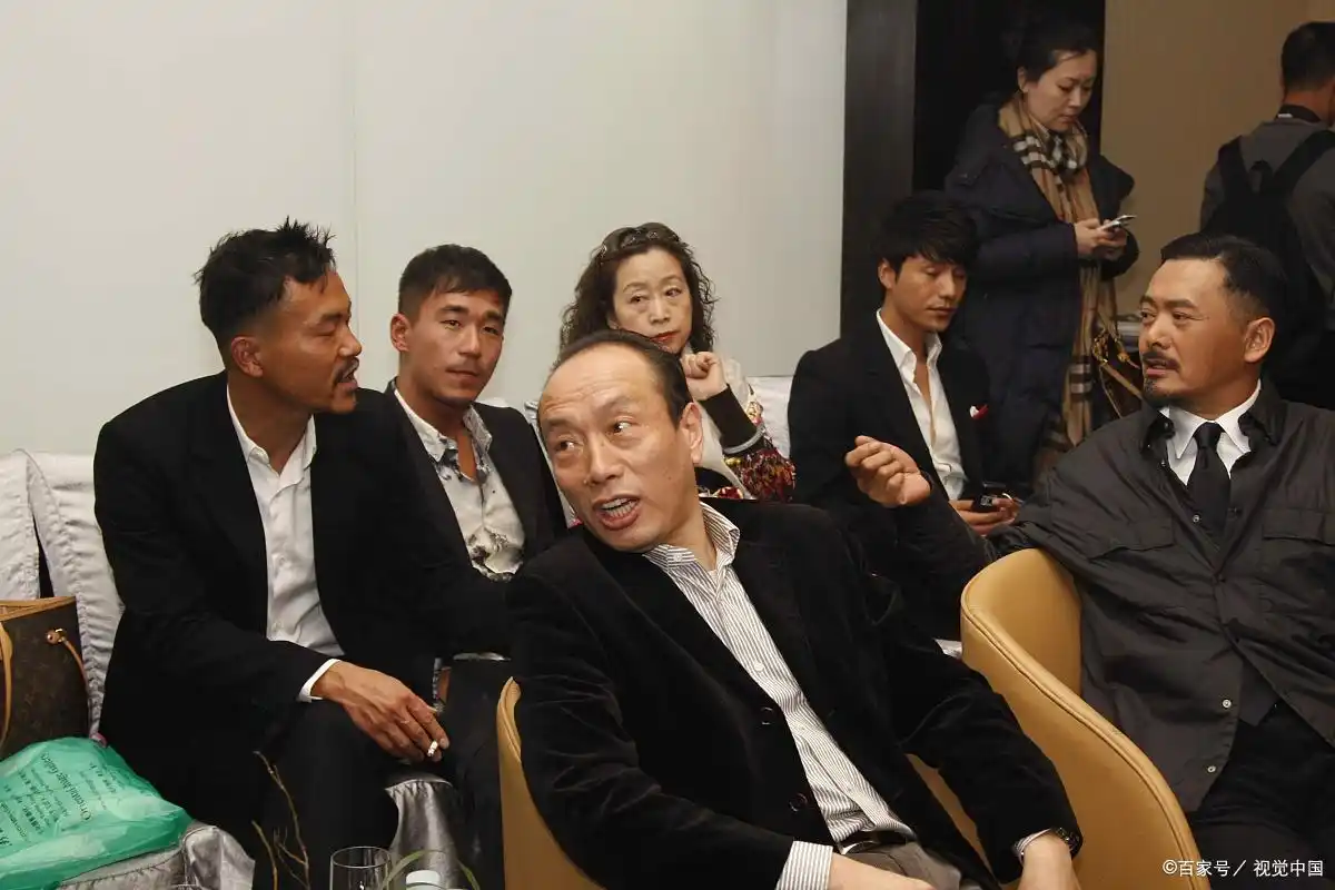 起底张国立和前妻罗秀春的那些年,那些事儿!