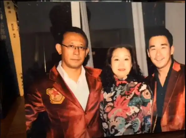 起底张国立和前妻罗秀春的那些年,那些事儿!