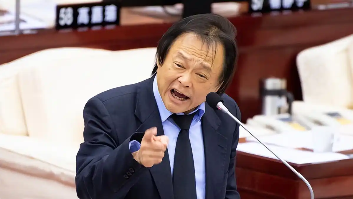 从蔡英文看民进党崩溃论，败选还恋栈不去，只知检讨“战犯”