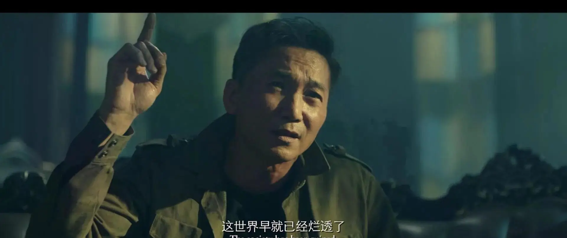 《逃学神探》：简单的故事也要暗生波澜，畅快的打斗辅以情怀加成