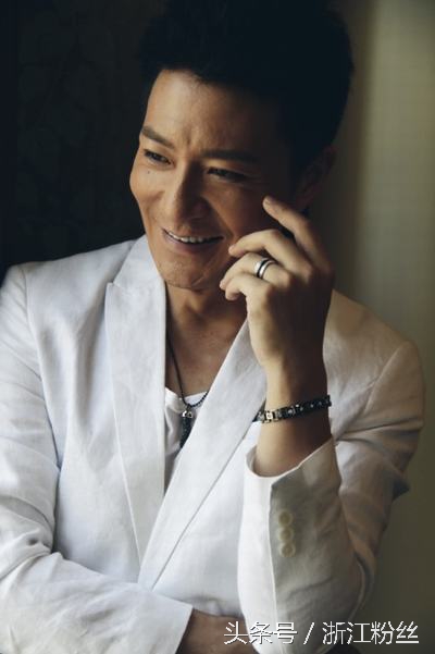 《谜砂》李宗翰曾和韩雪传绯闻 因拍戏患上抑郁症 女友是圈外人