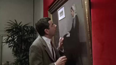 碰瓷党遇上女司机,别以为不敢撞你,男子当场被活活撞飞!