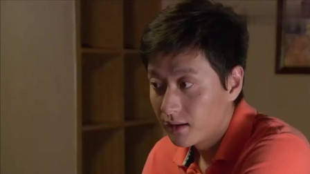 碰瓷党遇上女司机,别以为不敢撞你,男子当场被活活撞飞!