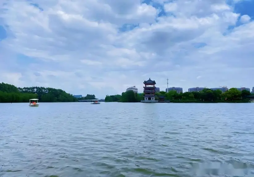广东东莞旅游必去十大景点，2025东莞最新旅游指南，从森林氧吧到岭南园林，这样玩才不踩坑，推荐收藏