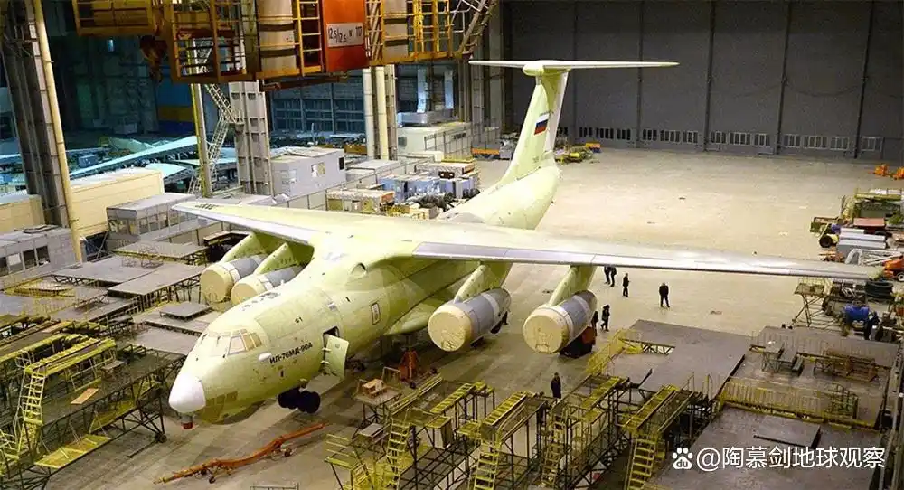 2025年俄军新伊尔-76运输机产量达到高峰,一年造出了七架