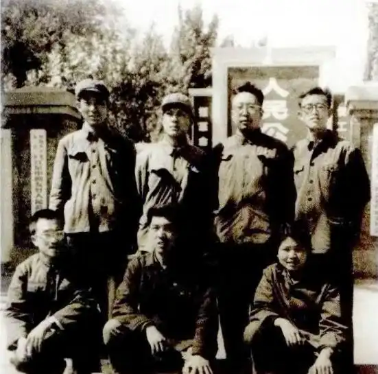 《新闻联播》前主播邢质斌：与初恋丈夫相爱一生